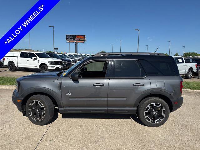 Certified 2023 Ford Bronco Sport Outer Banks w/ Tech Package AWD/4WD image 3