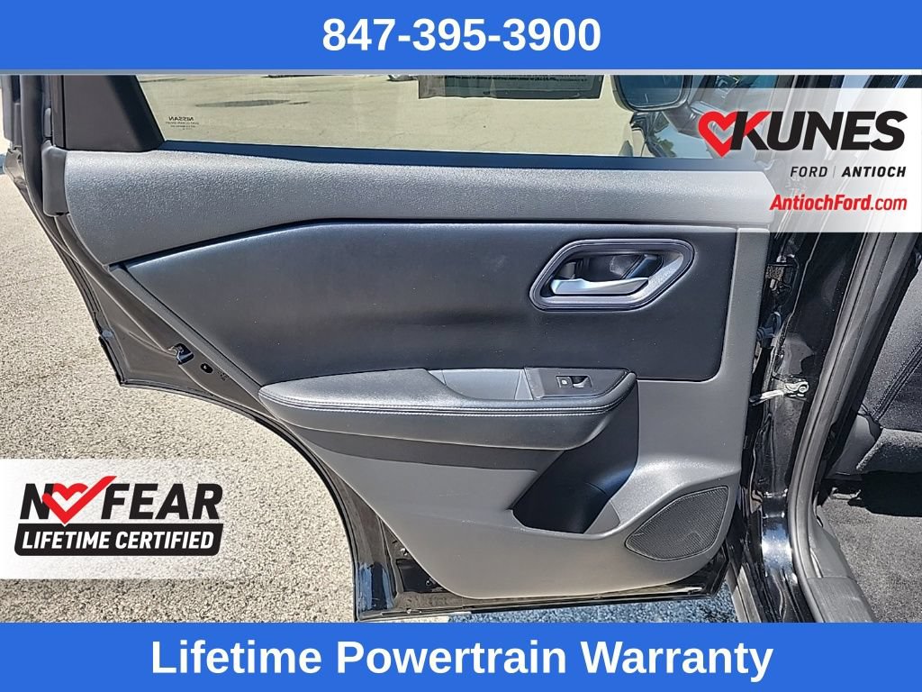 Used 2024 Nissan Rogue SV AWD/4WD image 46