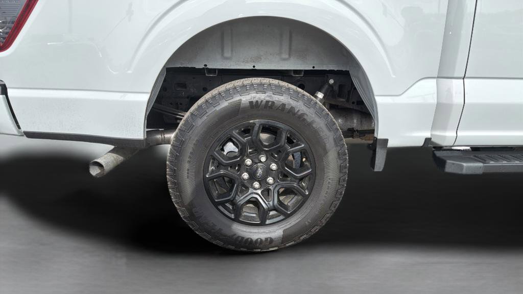 Certified 2024 Ford F150 XLT w/ Equipment Group 302A MID AWD/4WD image 43