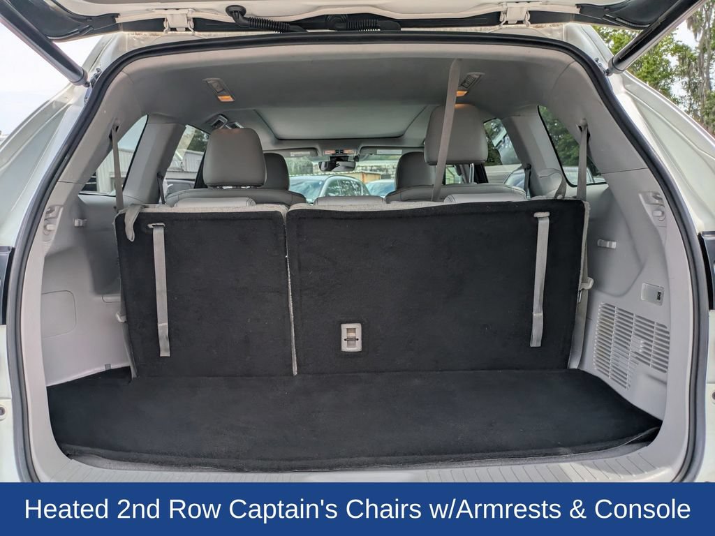 Used 2018 Toyota Highlander Limited Platinum FWD image 13
