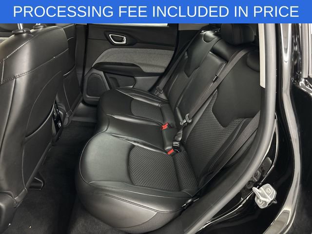 Used 2022 Jeep Compass Latitude FWD image 14