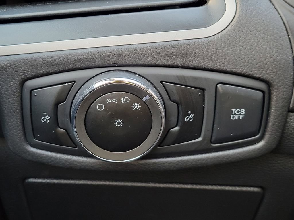 Certified 2024 Ford Edge SEL image 26