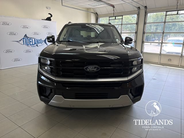 Certified 2025 Ford Expedition Platinum AWD/4WD image 3