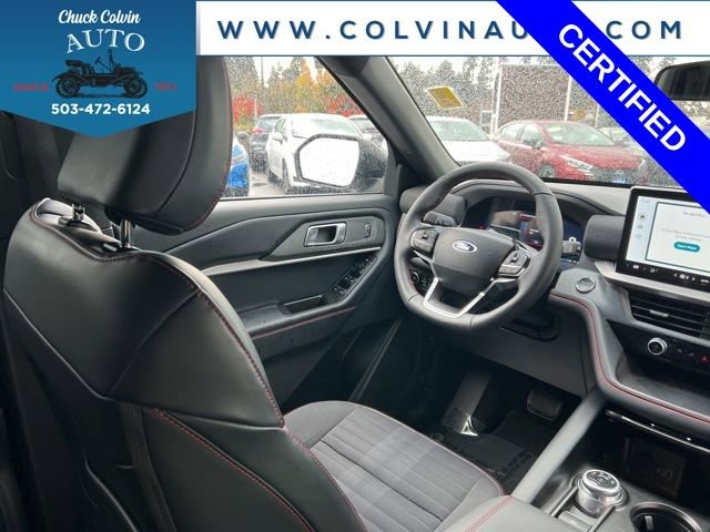 Certified 2025 Ford Explorer ST-Line w/ ST-Line Street Pack image 22