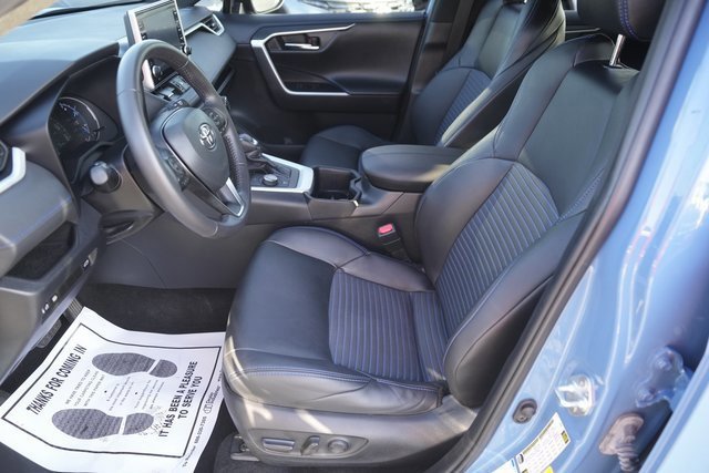 Used 2022 Toyota RAV4 XSE image 9