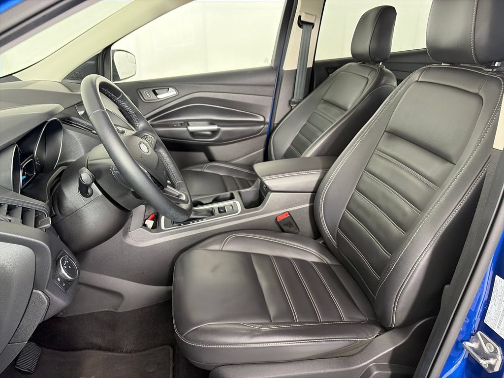 Certified 2019 Ford Escape SEL FWD image 11