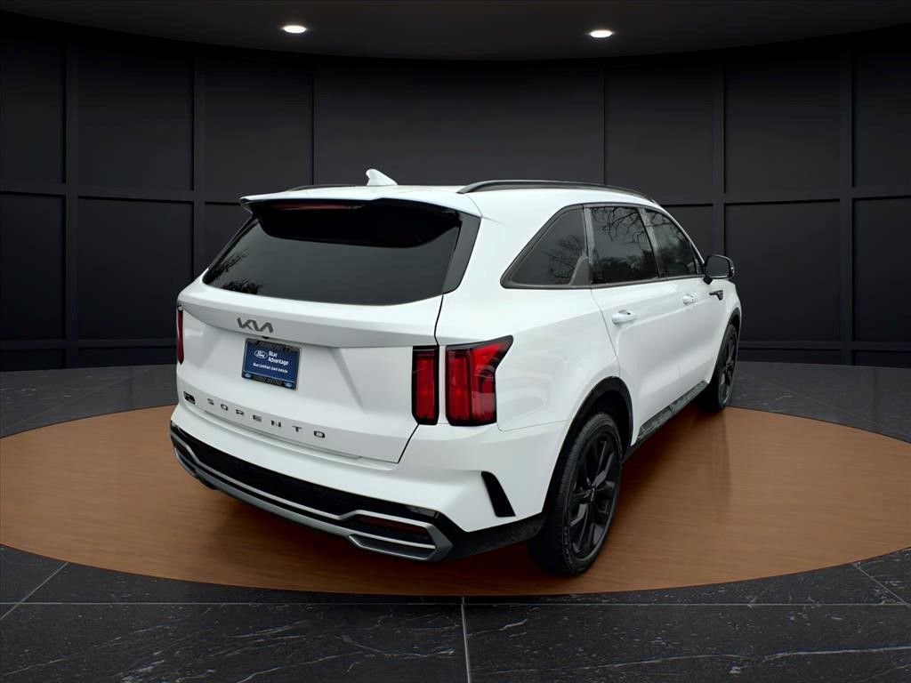 Used 2022 Kia Sorento SX image 5