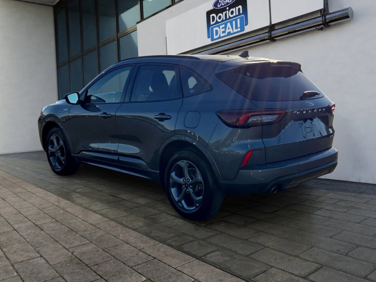 Certified 2023 Ford Escape ST-Line w/ Tech Pack #1 AWD/4WD image 5