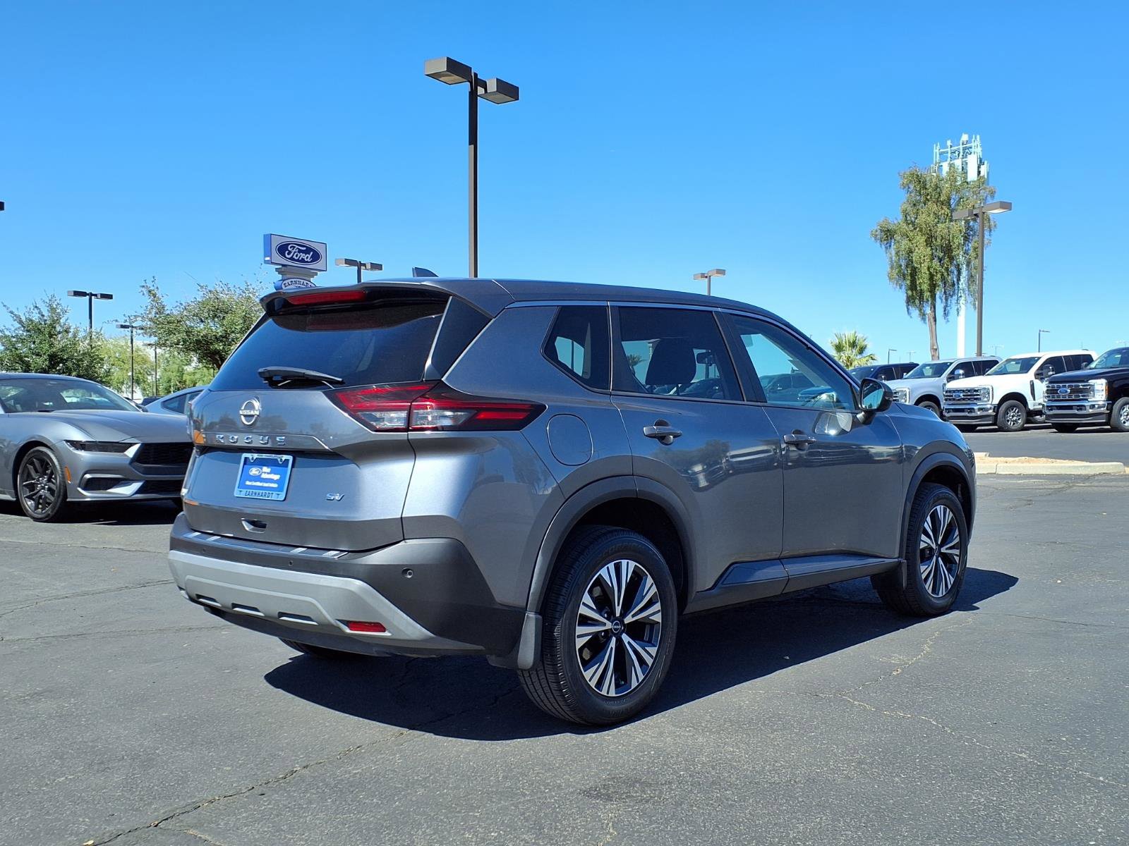 Used 2022 Nissan Rogue SV FWD image 6