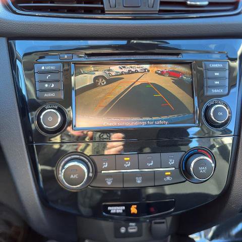 Used 2020 Nissan Rogue Sport S w/ Appearance Package image 18