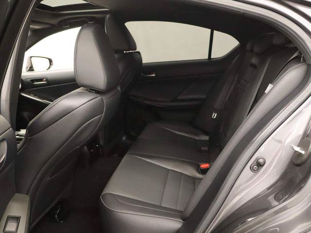 Used 2021 Lexus IS 350 F Sport w/ Navigation Package RWD image 16