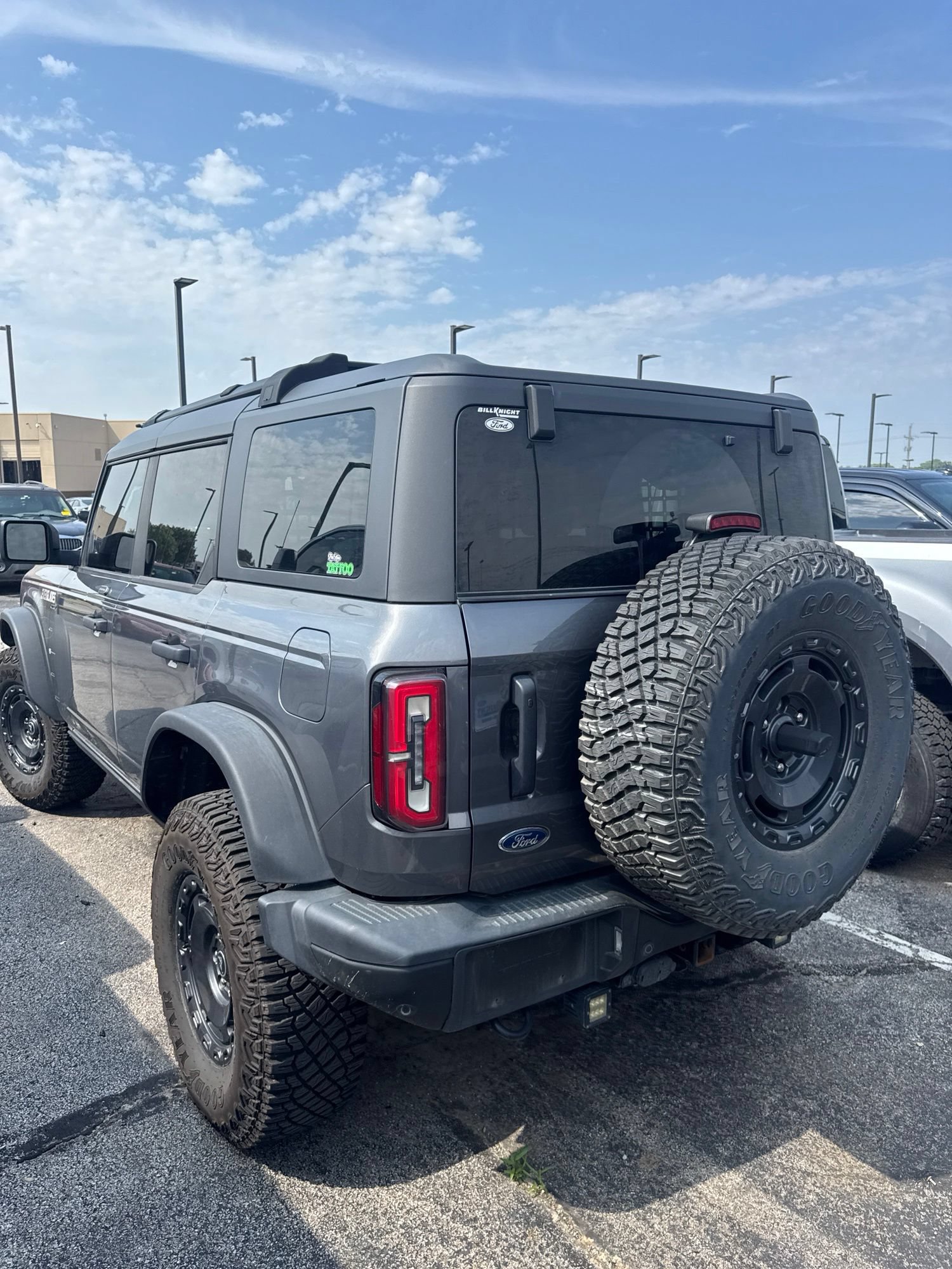 Certified 2023 Ford Bronco Everglades AWD/4WD image 4
