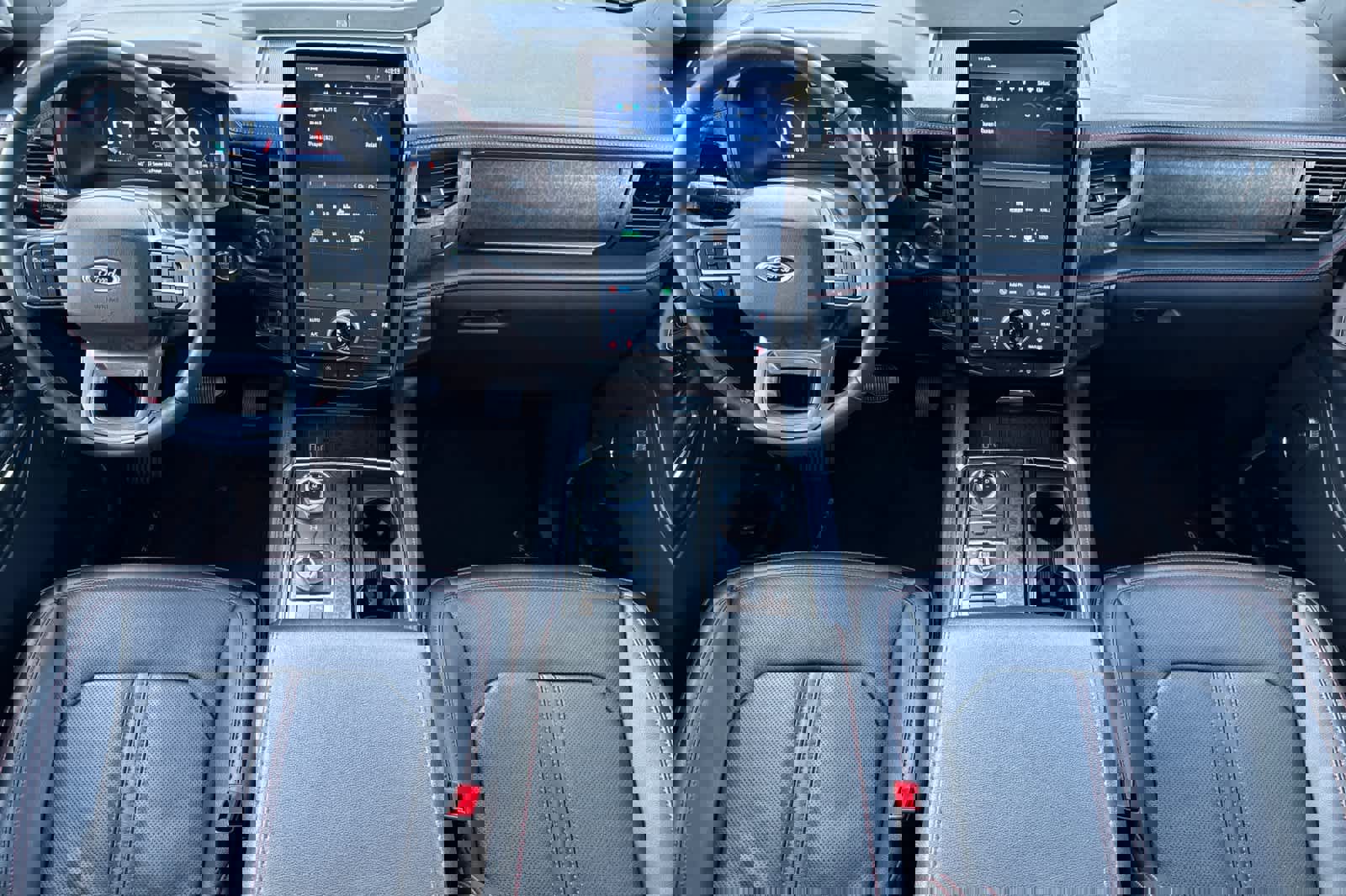 Certified 2024 Ford Expedition Limited image 9