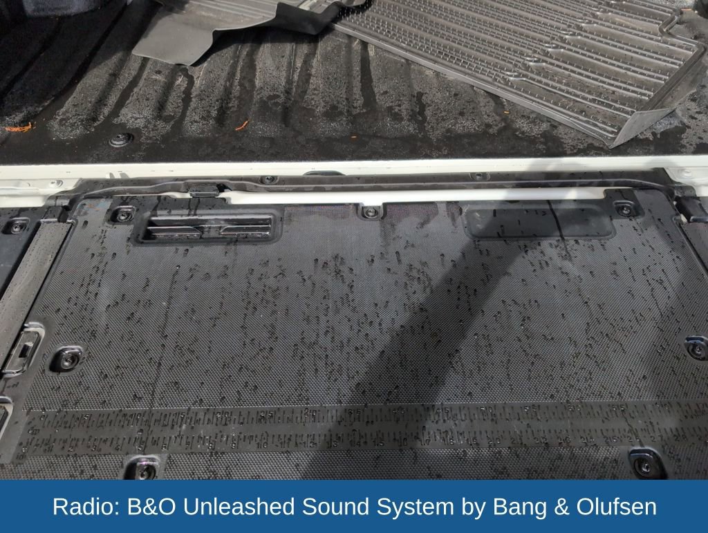 Certified 2025 Ford F150 Lariat w/ Equipment Group 502A High image 39