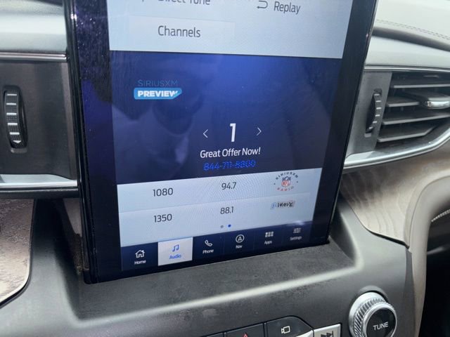 Certified 2020 Ford Explorer Platinum w/ Premium Technology Package AWD/4WD image 8