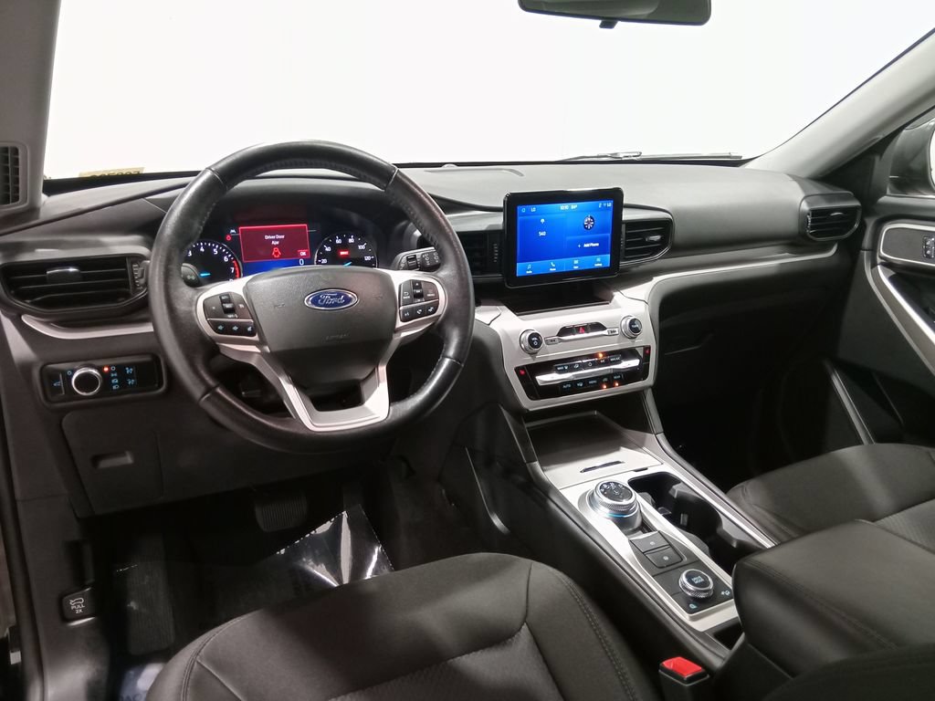 Certified 2024 Ford Explorer XLT AWD/4WD image 14