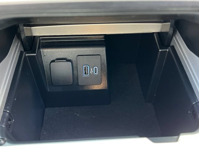 Certified 2023 Ford Explorer ST w/ Equipment Group 401A AWD/4WD image 21