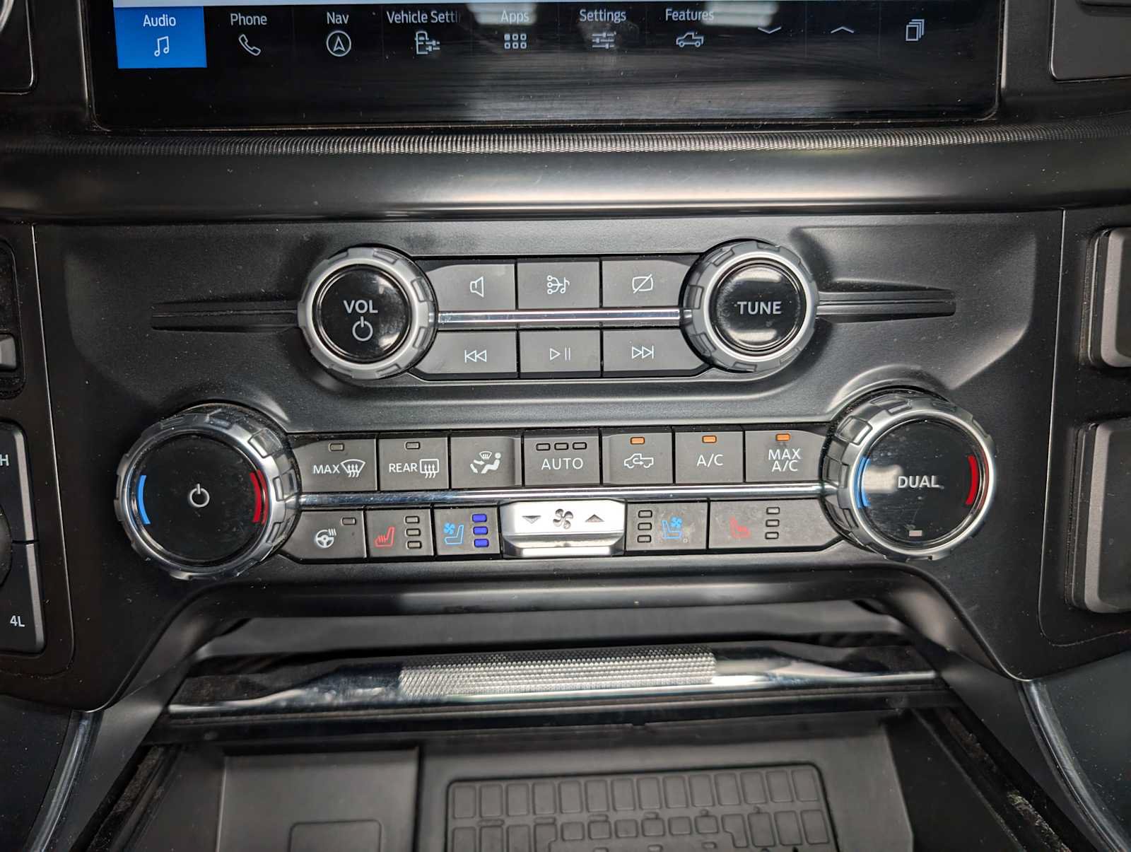Certified 2024 Ford F150 Raptor AWD/4WD image 34