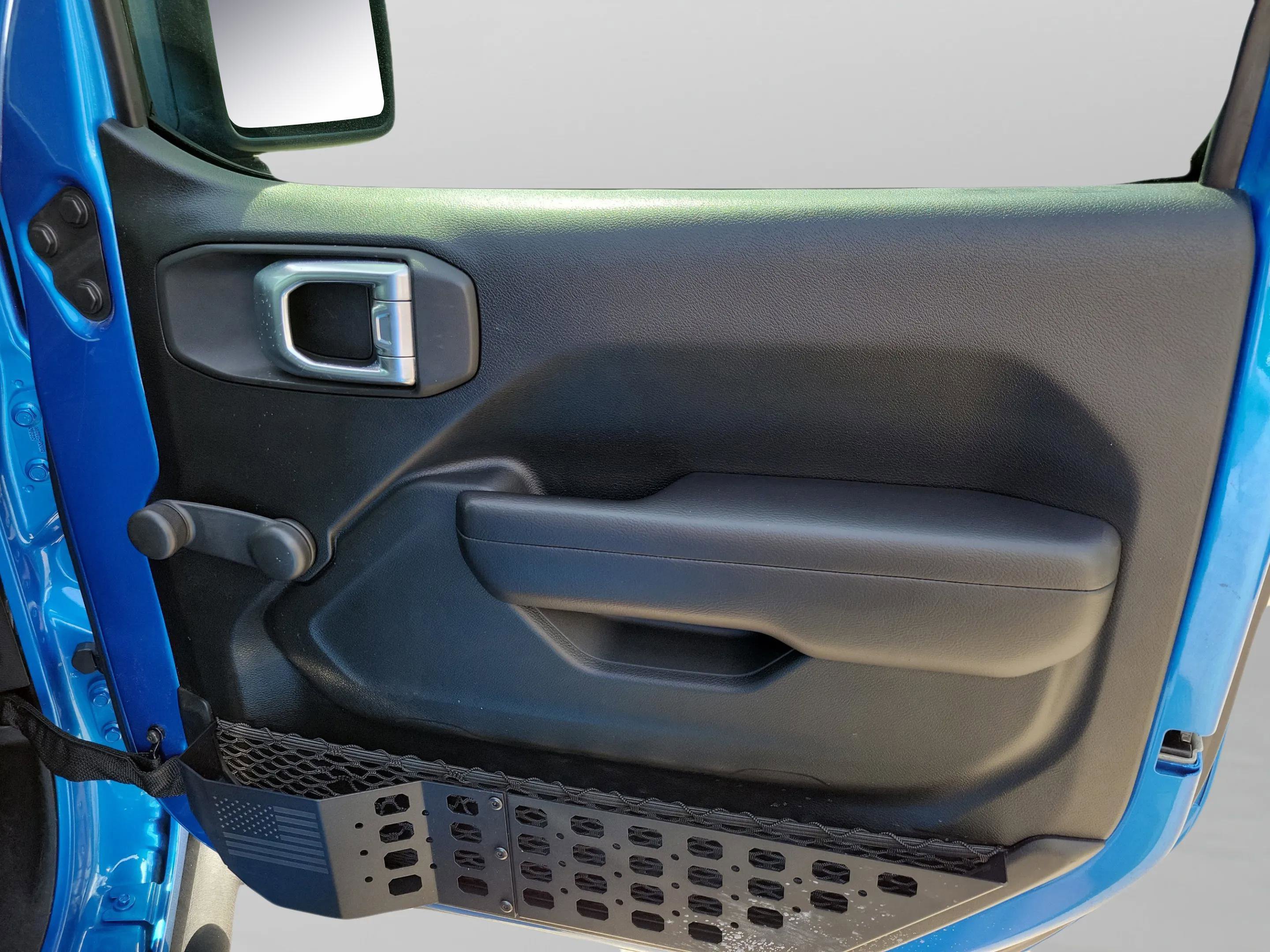 Used 2021 Jeep Gladiator Sport image 29