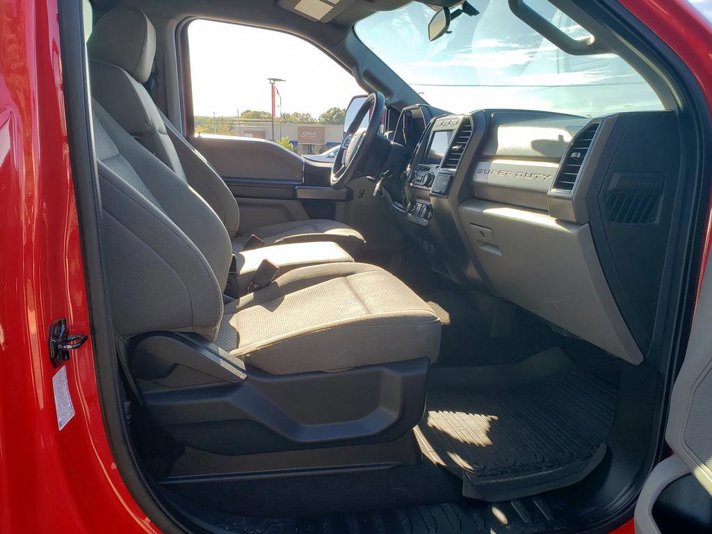 Certified 2020 Ford F350 XLT w/ XLT Value Package image 15