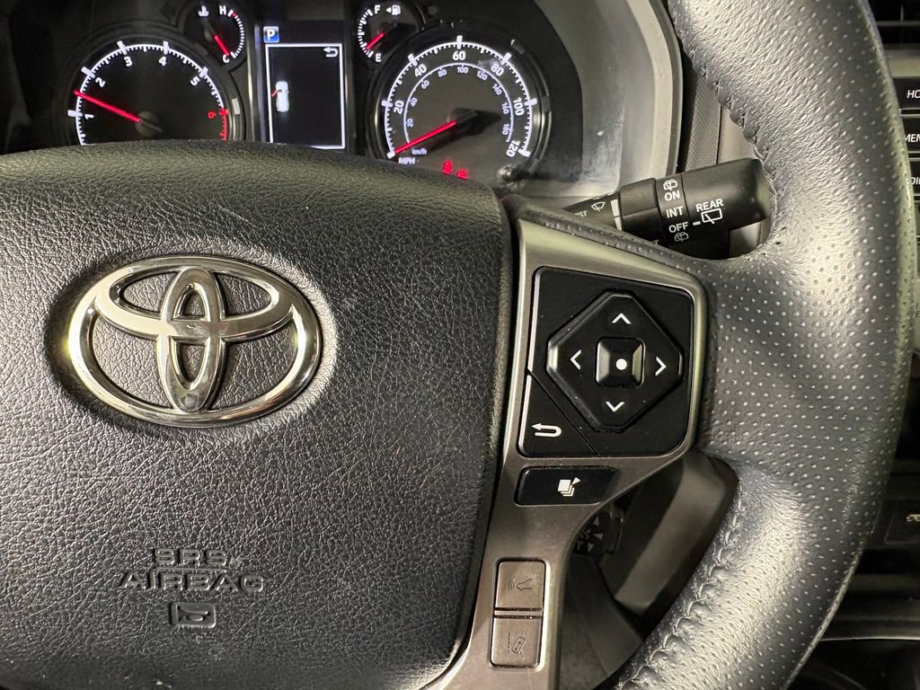 Used 2021 Toyota 4Runner SR5 Premium w/ Moonroof Package AWD/4WD image 23