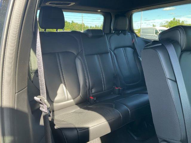 Used 2022 Jeep Wagoneer Series I AWD/4WD image 20