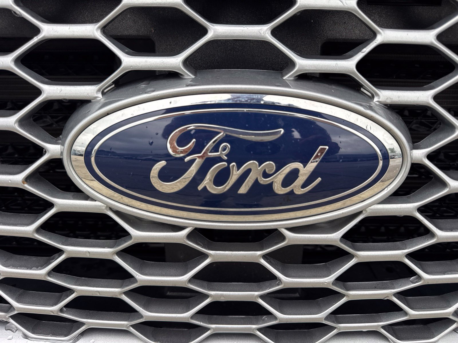 Certified 2024 Ford Edge SEL w/ Convenience Package AWD/4WD image 13