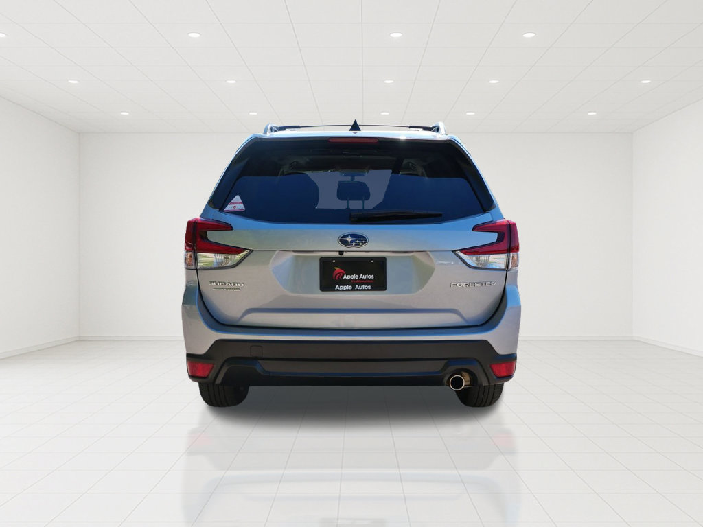 Used 2024 Subaru Forester Limited AWD/4WD image 5