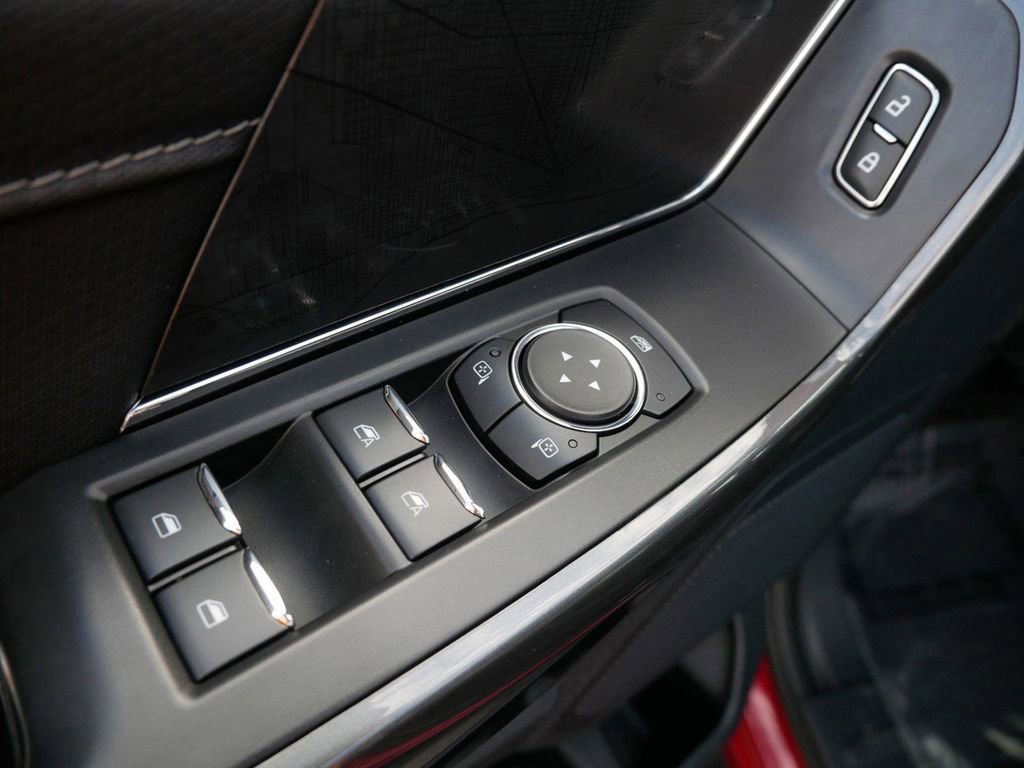 Certified 2022 Ford F150 XLT w/ Equipment Group 302A High image 10