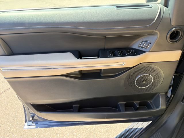 Certified 2023 Ford Expedition Limited AWD/4WD image 12