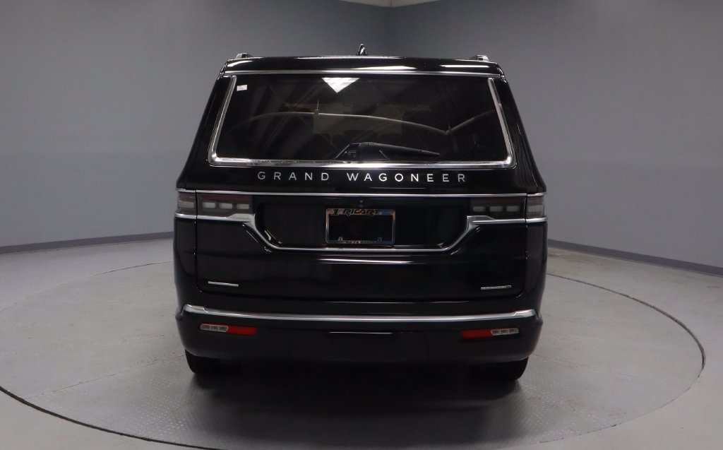 Used 2022 Jeep Grand Wagoneer Series II w/ Premium Group II AWD/4WD image 7