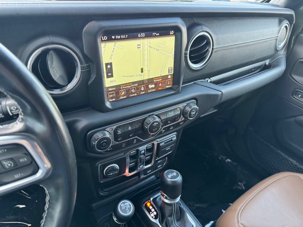 Used 2021 Jeep Wrangler Unlimited Sahara AWD/4WD image 15