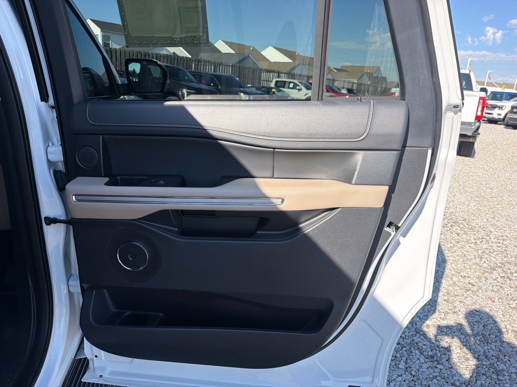 Certified 2024 Ford Expedition Max Limited AWD/4WD image 51