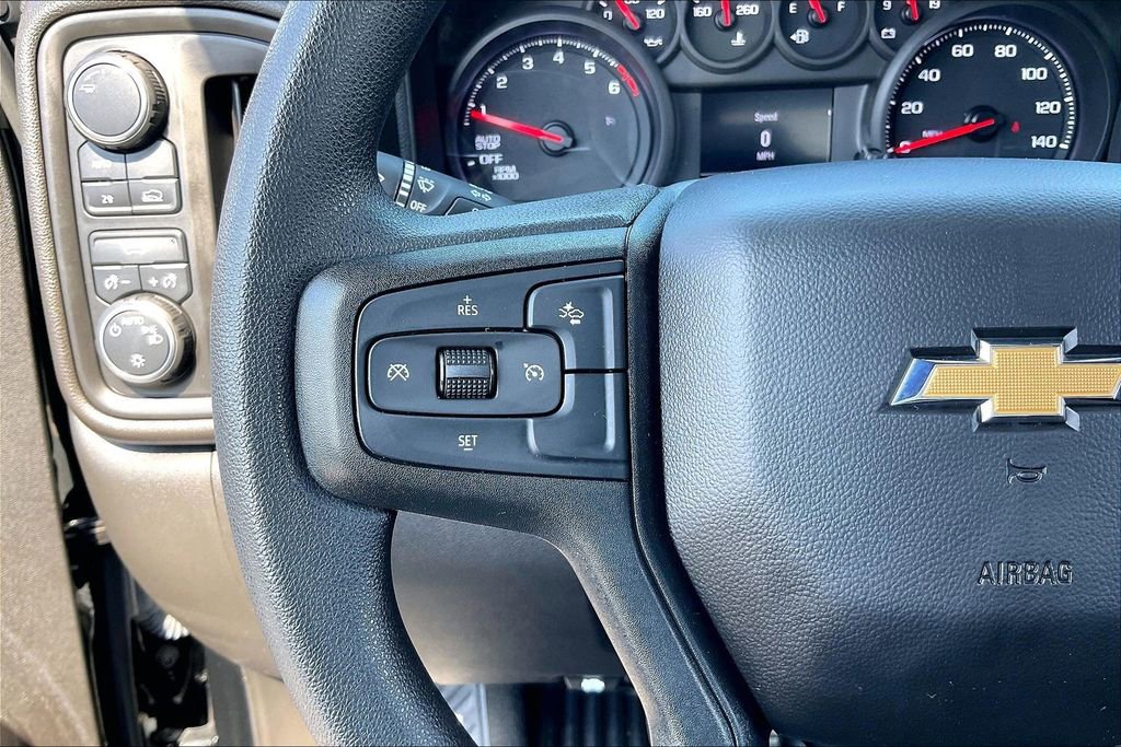 Used 2024 Chevrolet Silverado 1500 Custom w/ Turbomax Blackout Package AWD/4WD image 15
