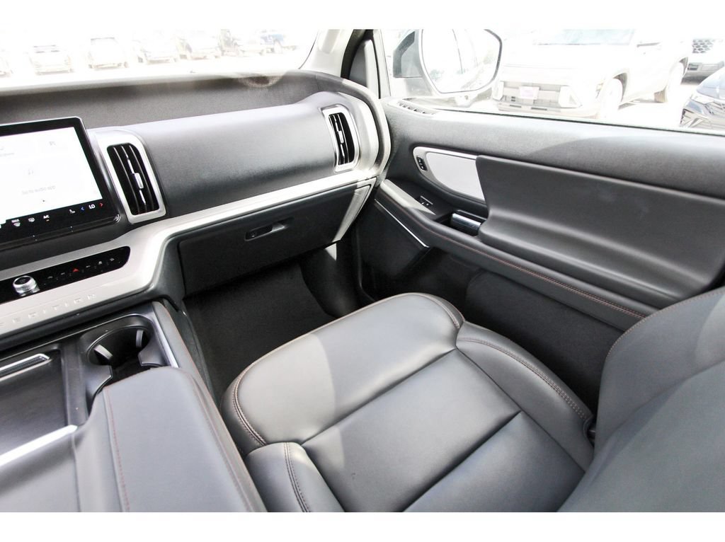 Certified 2025 Ford Expedition Max Active AWD/4WD image 14