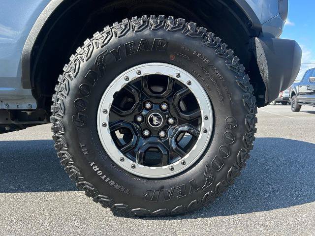 Certified 2023 Ford Bronco Big Bend w/ Sasquatch Package AWD/4WD image 10