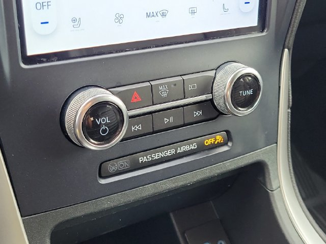 Certified 2024 Ford Edge SEL w/ Convenience Package AWD/4WD image 24