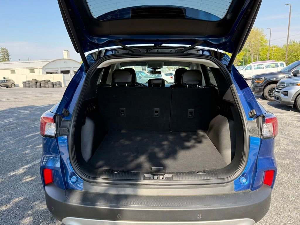 Certified 2022 Ford Escape SEL w/ Class II Trailer Tow Package AWD/4WD image 20
