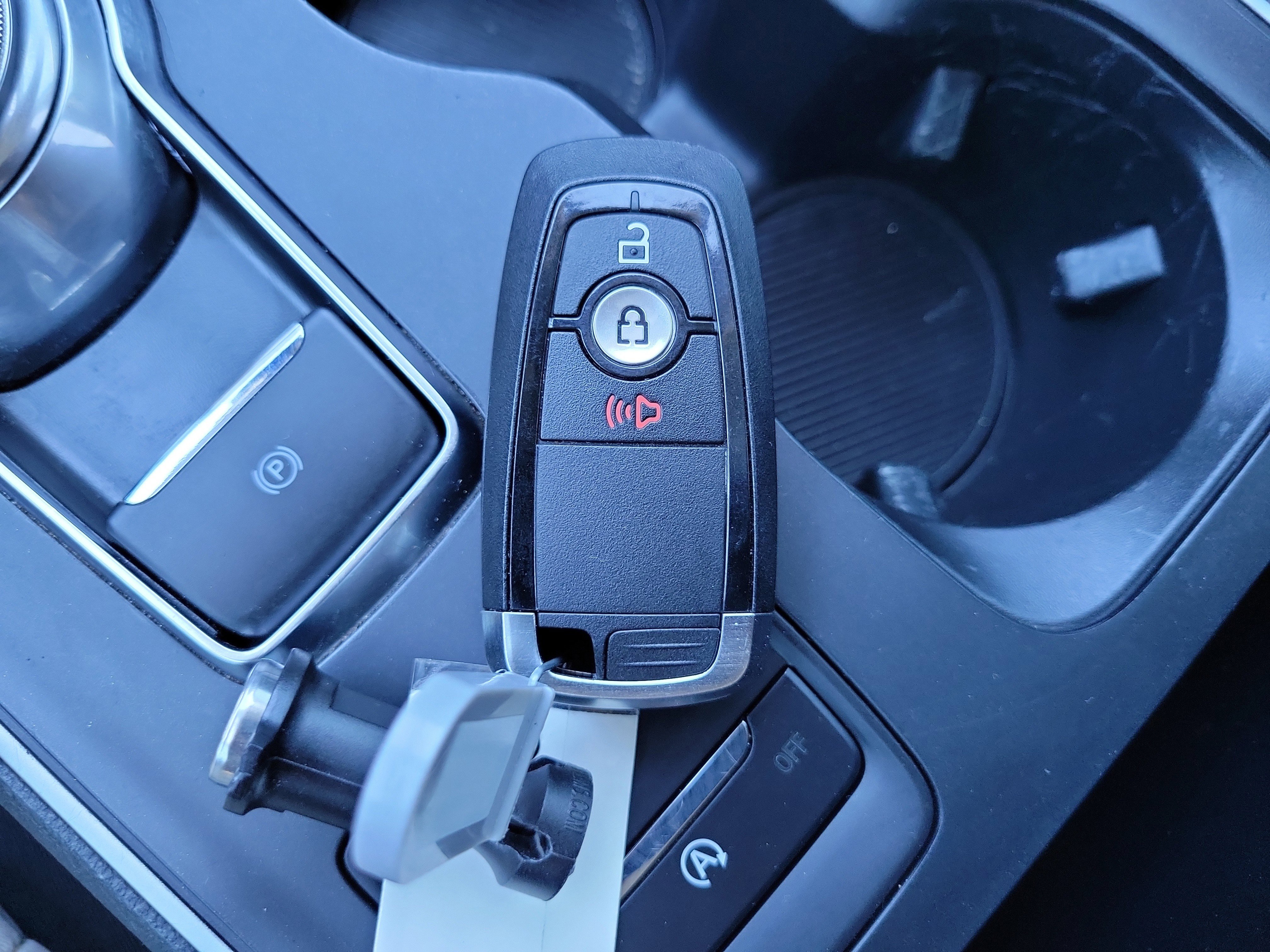 Certified 2021 Ford Edge SE FWD image 29