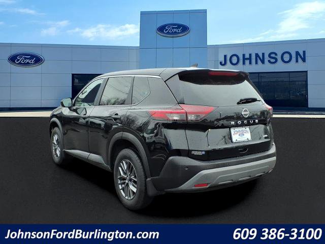 Used 2023 Nissan Rogue S image 5