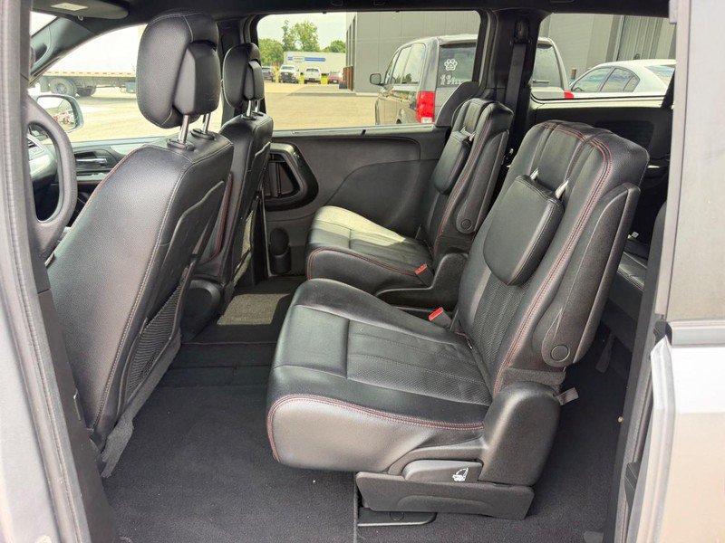 Used 2019 Dodge Grand Caravan GT FWD image 11