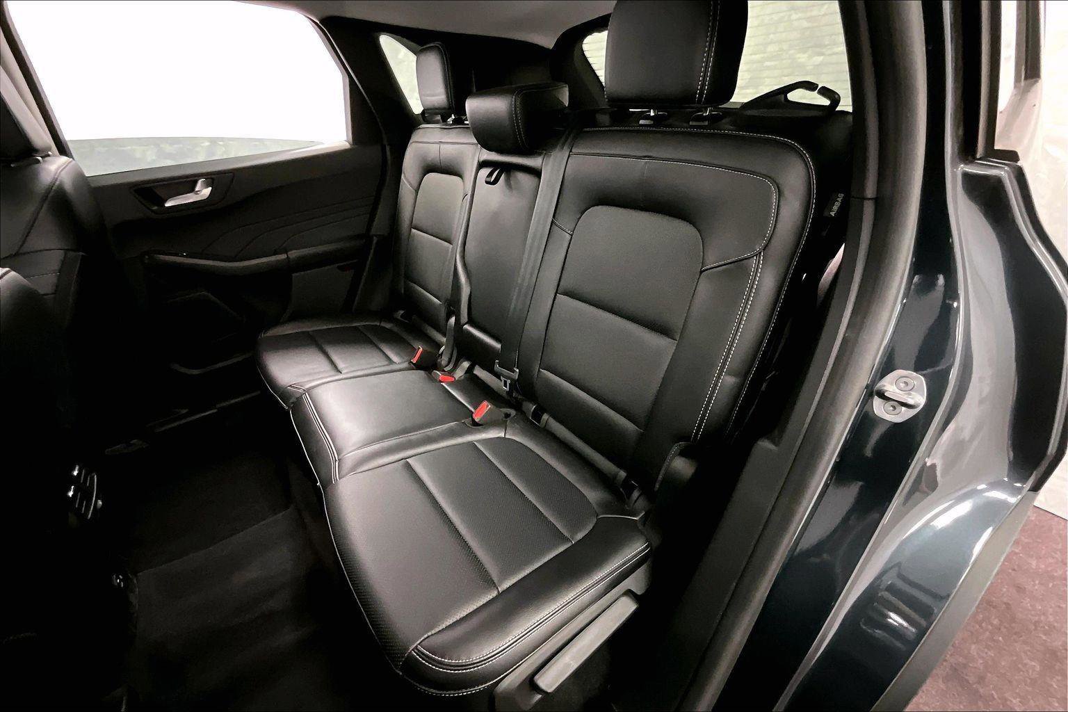 Certified 2022 Ford Escape SEL image 25