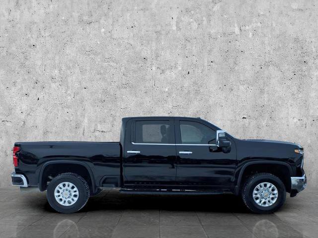 Used 2024 Chevrolet Silverado 3500 LTZ w/ LTZ Convenience Package image 2