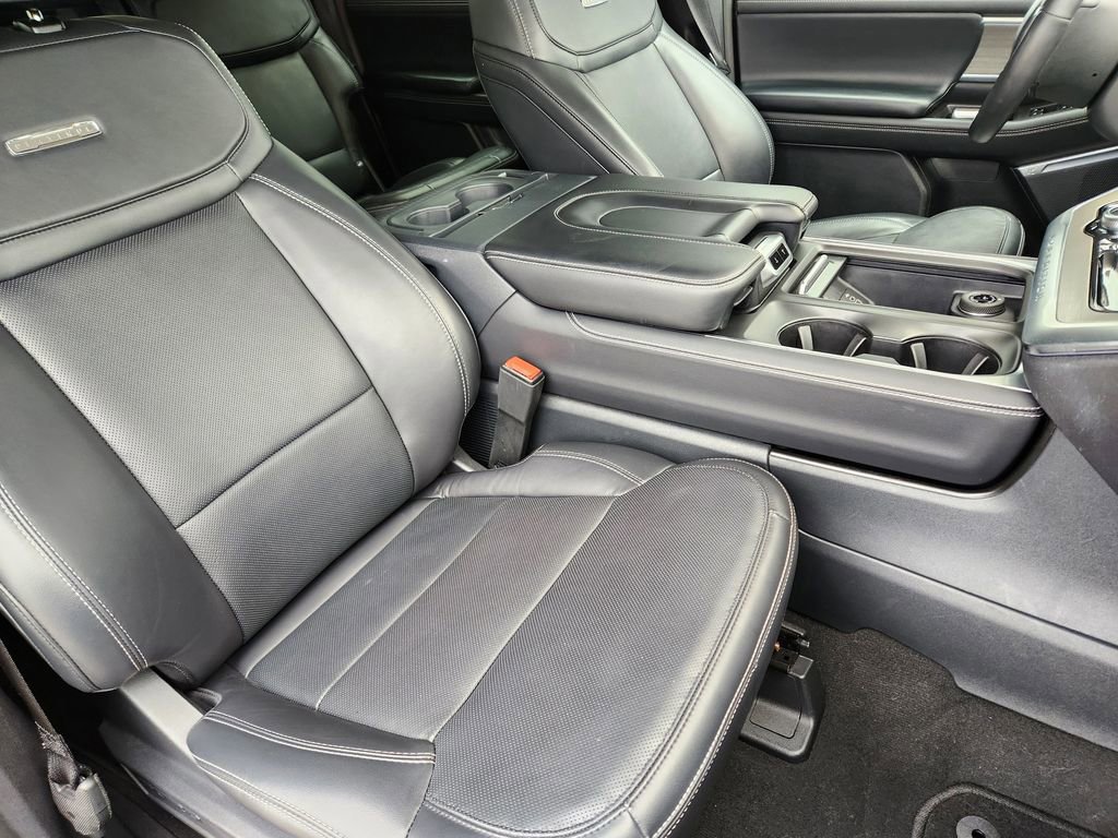 Certified 2025 Ford Expedition Max Platinum image 21