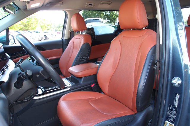 Used 2024 Kia Carnival SX FWD image 21