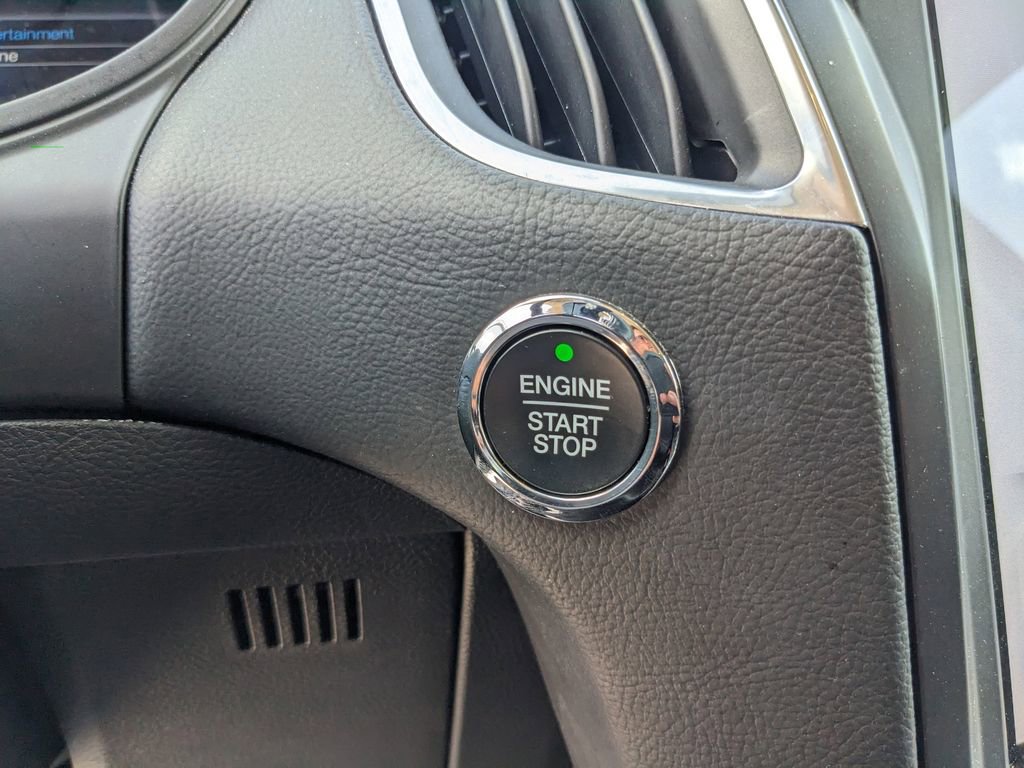 Certified 2024 Ford Edge Titanium image 27