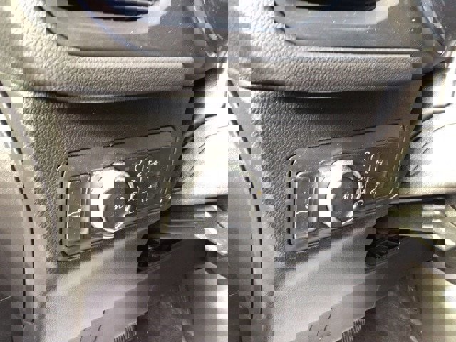 Certified 2022 Ford Escape Titanium image 20