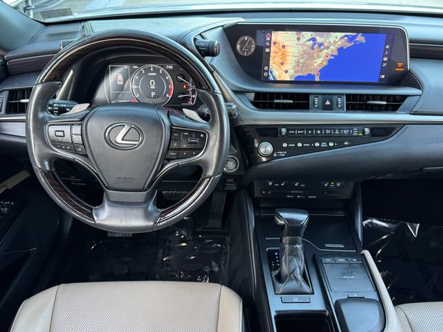 Used 2021 Lexus ES 350 w/ Premium Package FWD image 11