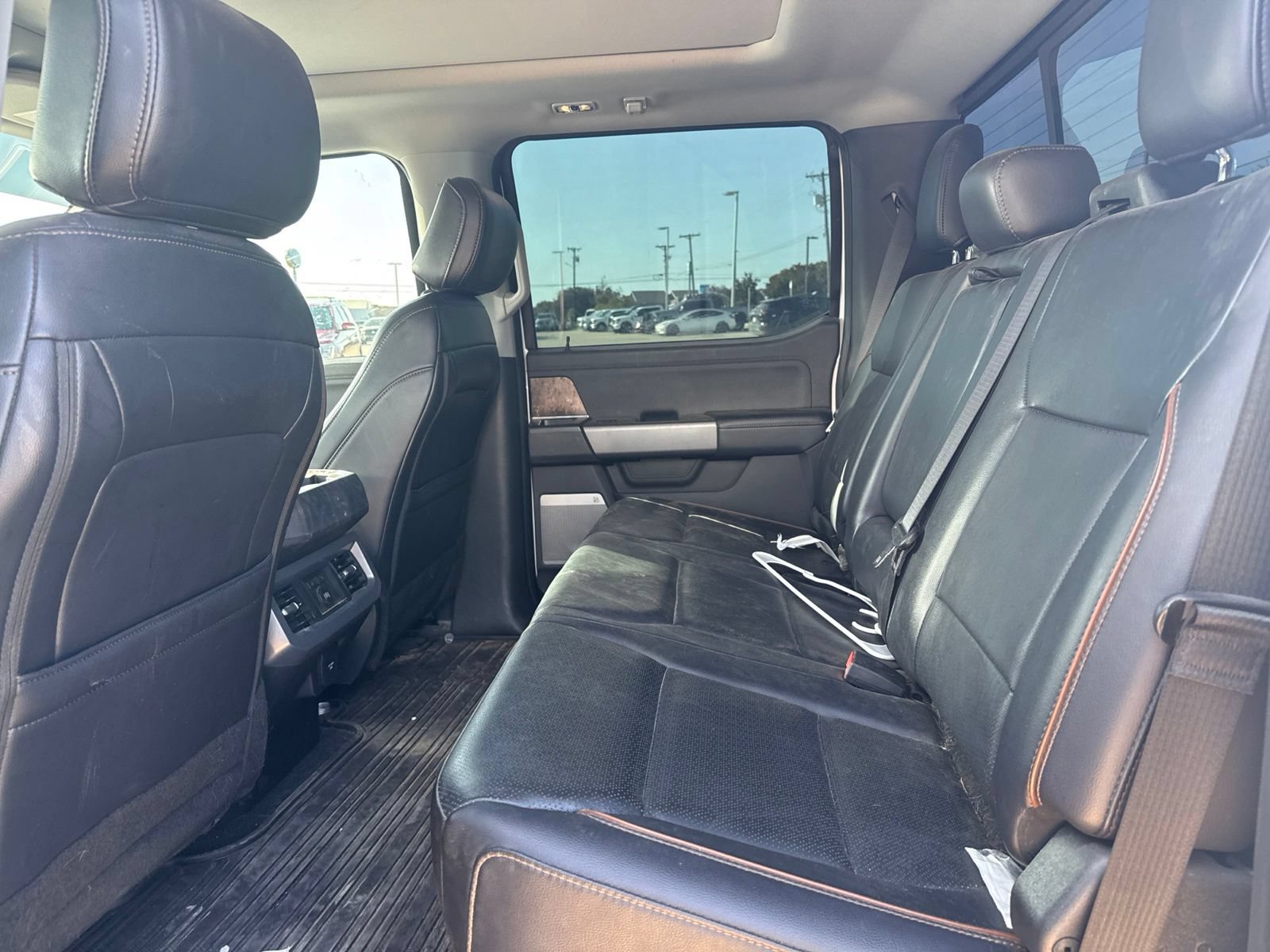 Certified 2025 Ford F350 Lariat w/ Lariat Ultimate Package AWD/4WD image 10