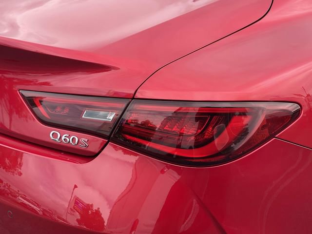 Used 2022 INFINITI Q60 Red Sport 400 w/ Proactive Package image 7